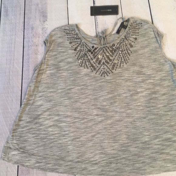 NWT, BCBG Sample Loose-Fit/Lightweight Boxy Tee w/Sequin Details - XS (Fits S) - Picture 9 of 10